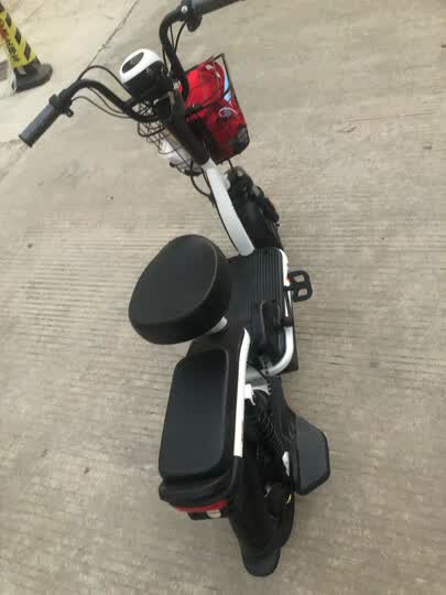 雅迪(yadea)tdt1259z:"今天刚收到货了,看起来不错,只是后靠背不是一