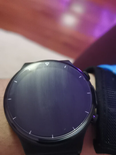 华为手表贴膜不错,贴.