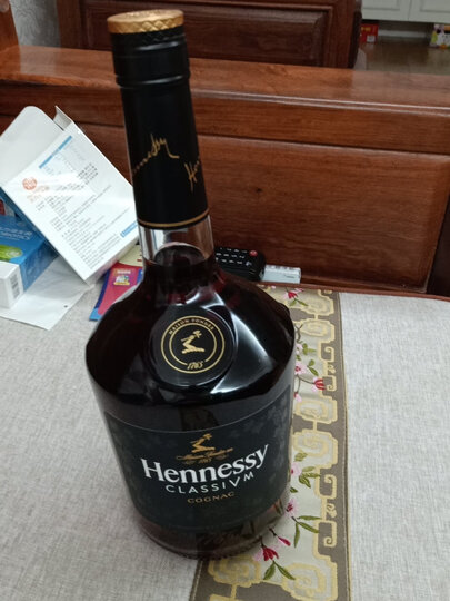 轩尼诗(hennessy):"与描述一样,挺不错的" - 京东