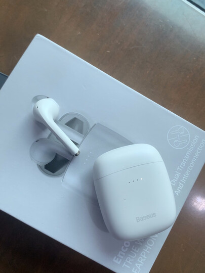 倍思tws真无线蓝牙耳机w04:"帮同事买的,很喜欢,连接速度很快,音质