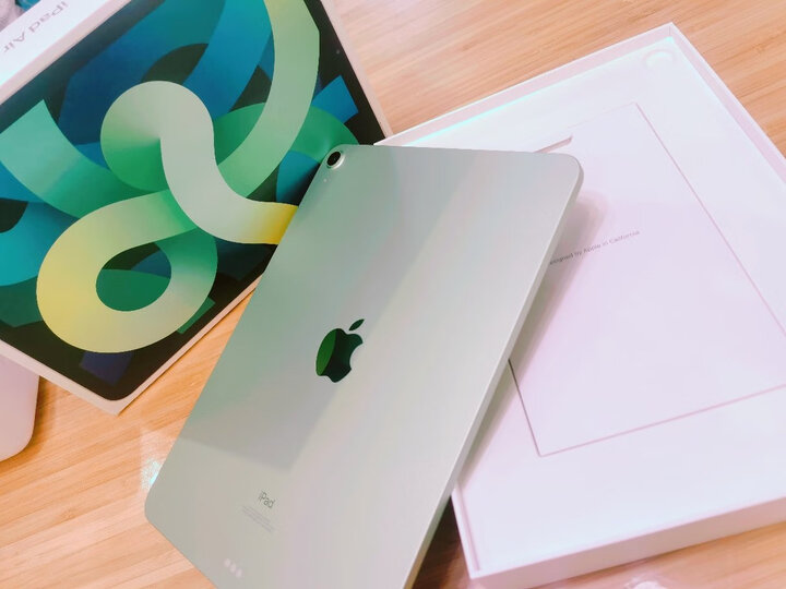 appleipad air(第四代):"从air2换成2020款,性能颜值都提高很多.
