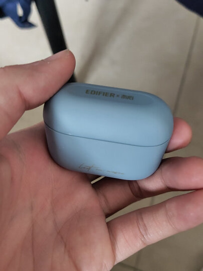 漫步者minibuds:"物流很快,次日达,耳机也不错,有主副耳机,单拿副耳机