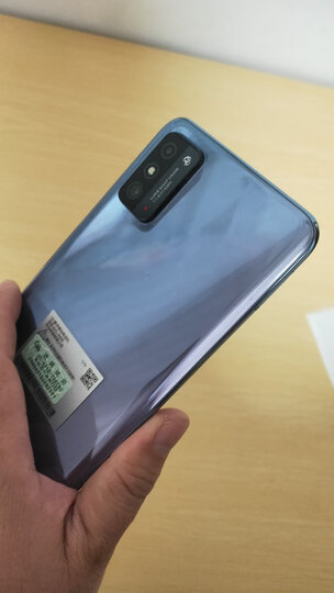 荣耀(honor)荣耀x10 max:"商品不错,大气,屏幕还可以,不近看看不见