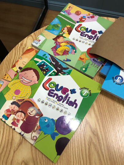 非常棒的一套英语书