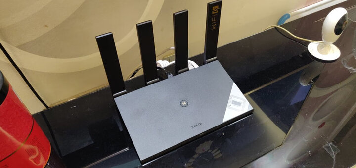 华为(huawei)ws7200:"路由器信号很好,我楼下都可以收到信号了.