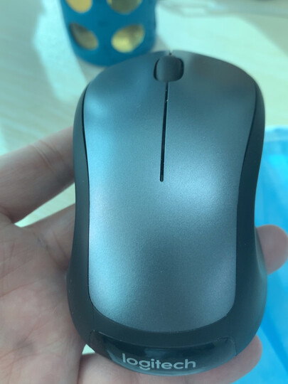 罗技(logitech)m320:"以前老想买一个鼠标,最后选来选去还是用罗技的