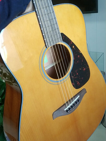 雅马哈fg800vn:"yamaha这把fg800vn,昨天收到货的,我本人是一知半解的