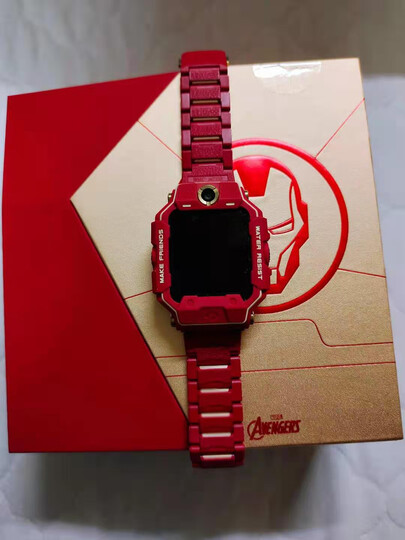 小天才z6巅峰版:"宝贝很不错 这款限量版钢铁侠 外管也很特别好看