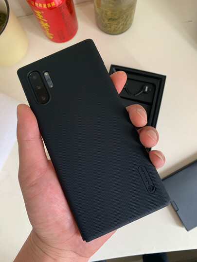 三星(samsung)n9760:"从包装都是注重细节的,手机非常完美,正在下载