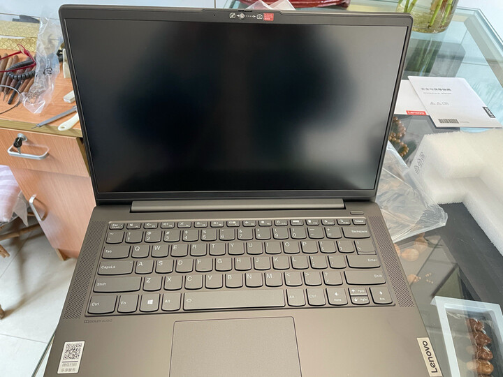 联想(lenovo)小新air14 锐龙r5:"不错哦,送给妈妈的礼物,她很喜欢!