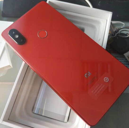 小米8se 全面屏智能手机 4gb 64gb 红色 全网通4g 双卡双待宝贝非常好