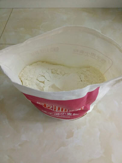 小麦粉 包子馒头饺子中筋烘焙白面粉 饺子粉 白面 5kg新老包装随机发