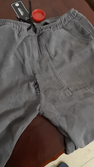 收到的裤子都是烂的,.