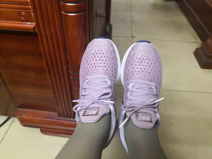 耐克(nike):"大小合适,穿上脚很舒服,下次再来买!" - 京东