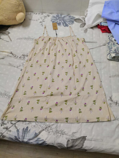 物流没的说,很快,就是衣服太大,所谓的宽松也太宽松了些,两个人都能穿