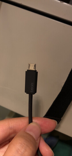 做功不错 充电头拔插也很方便