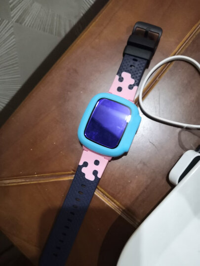 阿司奇小天才电话手表z1/z1y/q1/q1a/d2:"钢化膜很好,跟手机用的一样