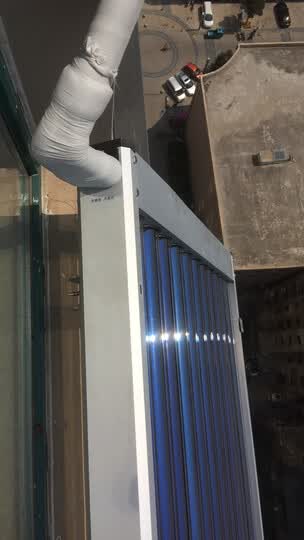 力诺瑞特阳台壁挂太阳能热水器:"安装师傅很负责,安装角度也给调到很