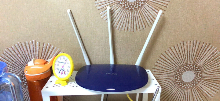 tp-link tl-wr886n 450m无线路由器(宝蓝) 智能路由 wifi无线穿墙美观