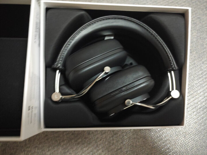 宝华韦健p7:"关注很久了这款耳机,无奈一直没有货.