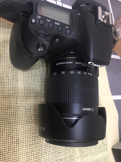 早行客ew-73b:"购买方便,价格也很好,送货快,我的佳能装上遮光罩后