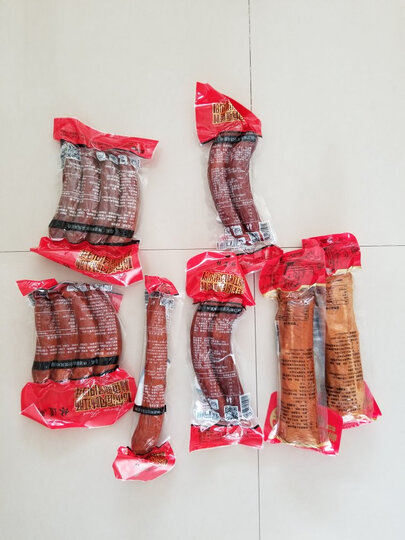 林道斯哈尔滨风味红肠170g:"包装严实,送货很快,京东自营的产品,质量