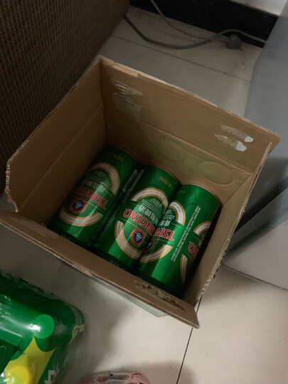 青岛啤酒啤酒:"崂山啤酒真的非常的好喝,虽然有点苦,但喝着越喝越好喝