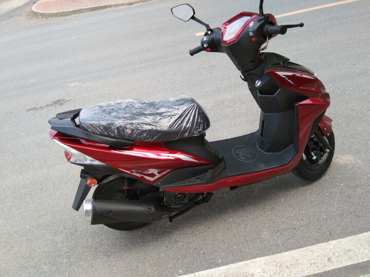 杰帆(jf):"摩托车非常漂亮,值得拥有,感谢京东." - 京东