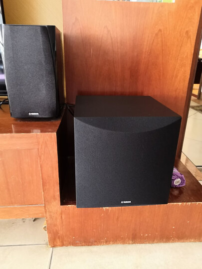 雅马哈(yamaha)ns-sw050 音响音箱 家庭影院 有源重低音炮(8英寸/100w
