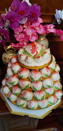 老妈八十大寿,订的这款寿桃,纯手工做的,口感挺好,老人喜欢.