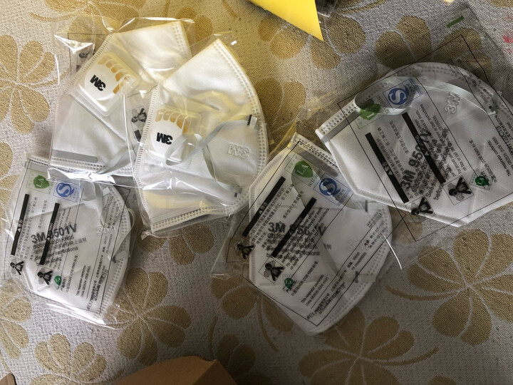 kn90防雾霾防尘防异味 9042v头带式活性炭口罩 15只/盒 独立包装 晒单