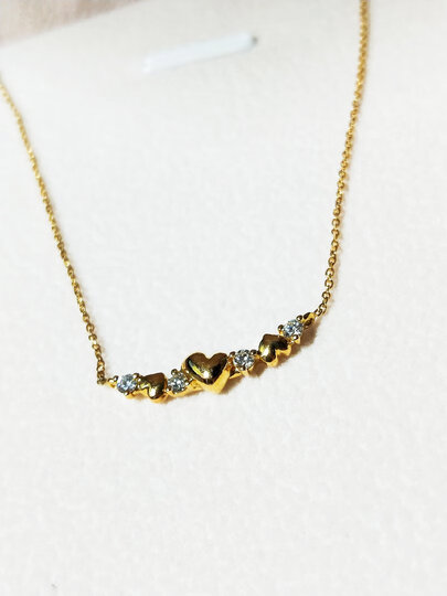 莱绅通灵(leysen1855):"配送及时,项链不错,很精致,满意好评!" - 京东