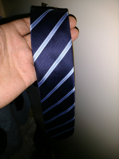 卡帝乐鳄鱼男士领带l7014:"很好 物美价廉 材质非常柔顺 会继续购买