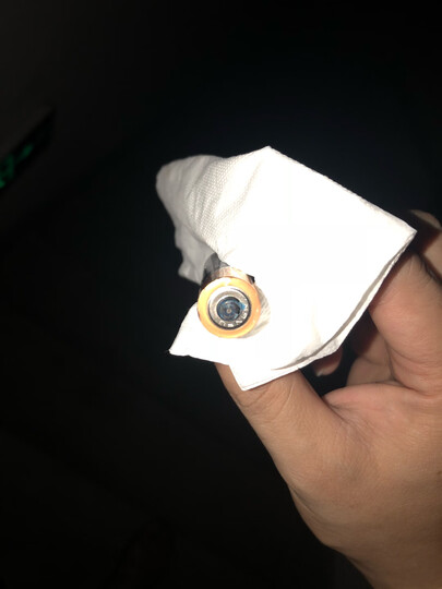 南孚5号12b:"电池质量很差,刚用两天就漏液,漏液,漏液,把家里智能锁都