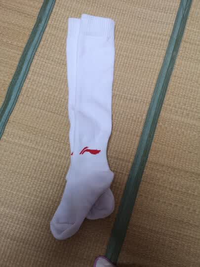 原来的击剑袜太大,这个大小合适.