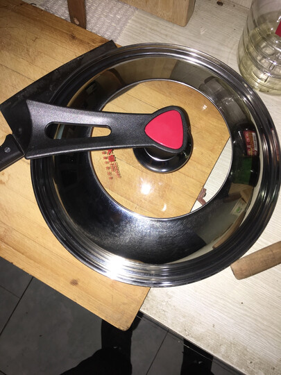炊大皇炒锅:"质量不错,分量足,不粘锅,非常感谢老板" - 京东