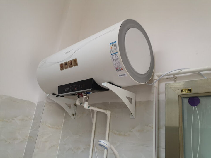 万和(vanward)65升健康净浴 8年质保 一级能效 智能遥控电热水器e65