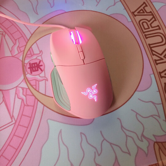 粉色鼠标头像图片