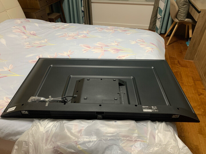 海信(hisense)55e3f-y:"趁着双十一的活动给卧室添置一台电视机,几经
