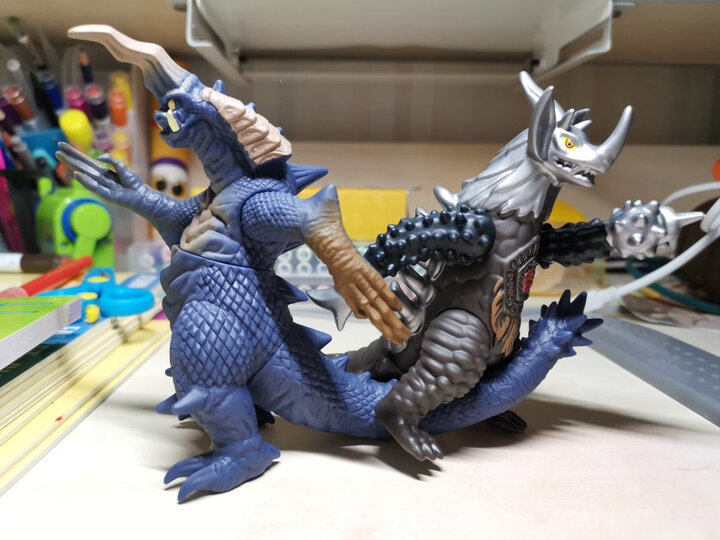 bandai捷德奥特曼豪勇形态超决战凯鲁比姆:"儿子最近迷上了奥特曼