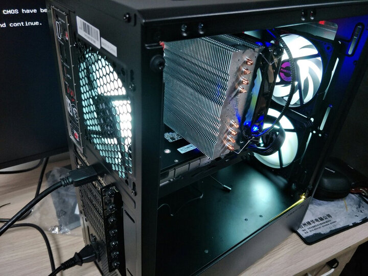 电脑,办公  电脑组件  机箱 phanteksph-ec300ptg_bk_cn01  追风者(ph