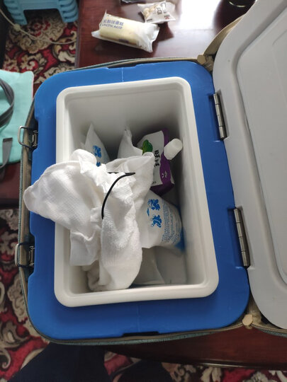 6l带温显配6个冰袋2019-08-11 10:45来自京东android客户端非常满意