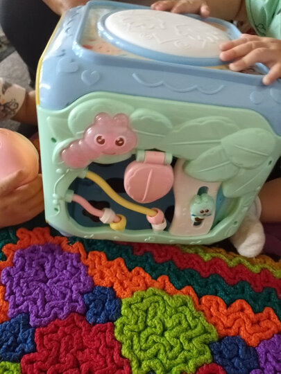 小贝熊(xiaobeixiong):"宝宝很喜欢,大宝小宝抢着玩