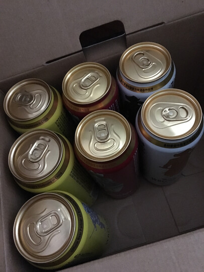 好喝包装很好设计好看,家中常备的啤酒,一个月买四箱,还会继续回购的