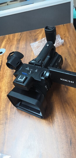 索尼pxw-z150:"只有好的机器才能有好的效果,收到机器,明天开始玩耍"
