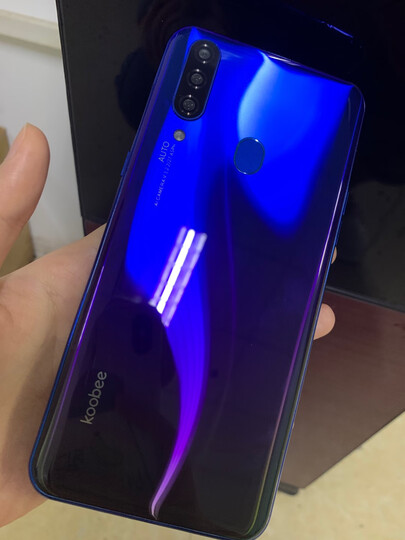 酷比(koobee)酷比 koobee m20pro:"外形外观:渐变蓝很好其他特色:总体