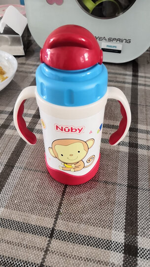 比原来的丑陋小猪佩奇好多了,还便宜.小孩子很喜欢.