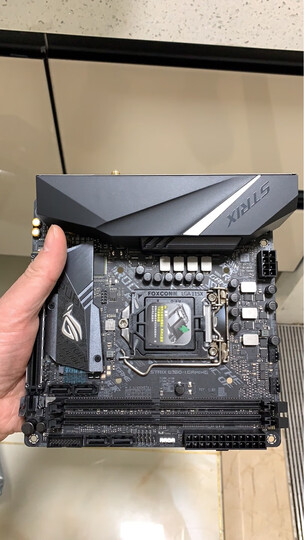 玩家国度rog strix b360-i gaming:"此用户未填写评价内容" - 京东