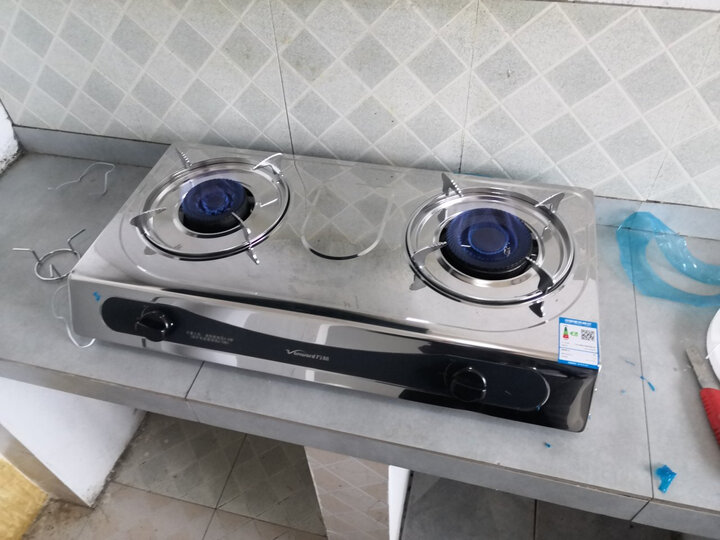 给人感觉很放心,安装好煤气灶调试ok" - 京东