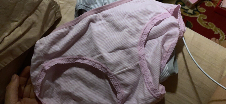 恒源祥内裤女蕾丝花边弹力棉三角内裤 简约中低腰棉氨内裤4条装 蕾丝